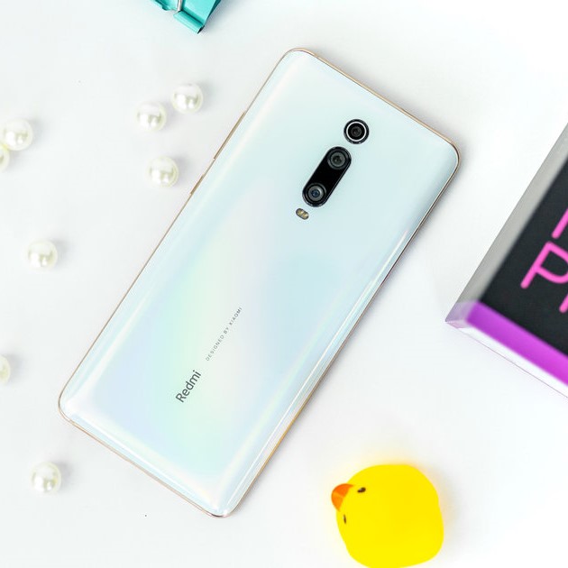 Redmi K20 Pro 夏之蜜语新配色开售，首发直降 300 元
